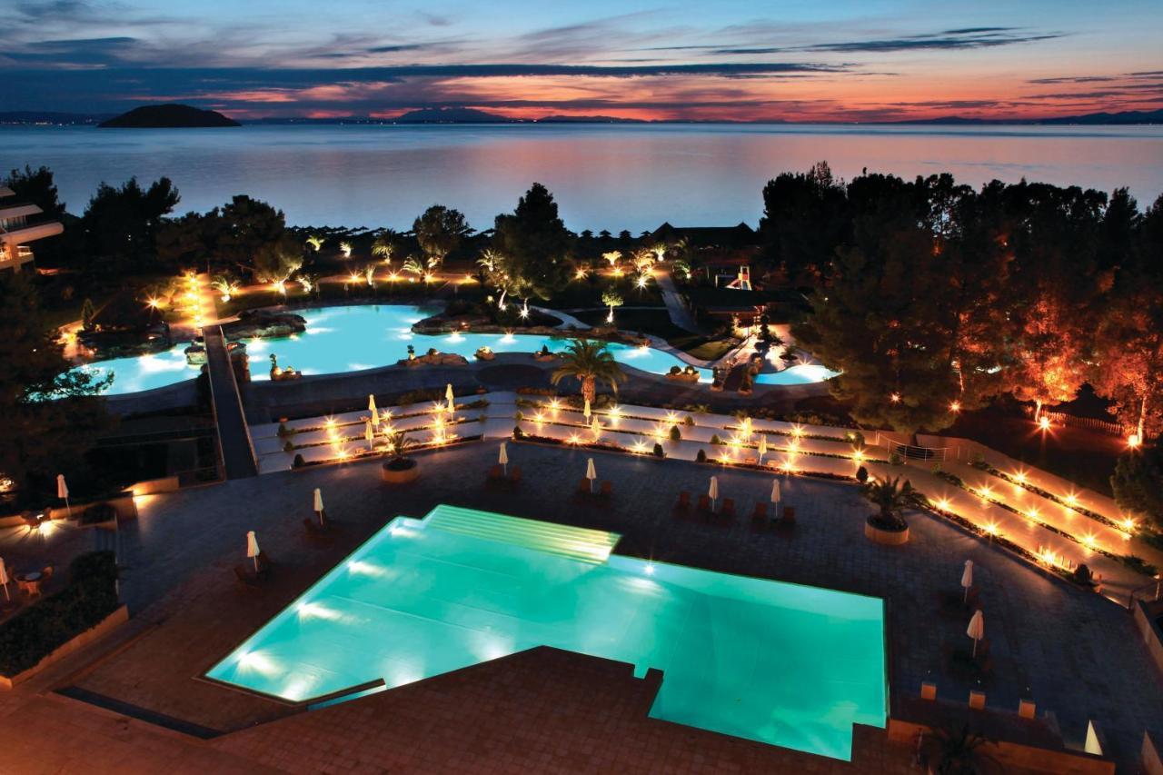 Hotel Porto Carras Sithonia Néos Marmarás Exterior foto